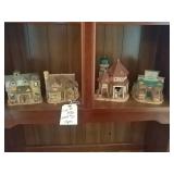 4 ceramic village set