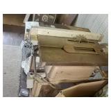 Craftsman table saw. Works