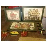 3 country style pictures with wooden decorations