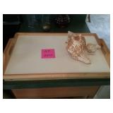 Tray and sea shell