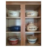 Paltz Graff :   two    3 quart casserole dishes