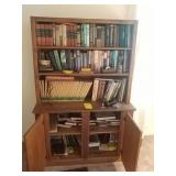 Book shelf hutch w/ contents