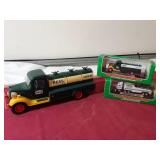 Hess plastic gasoline truck and two miniature