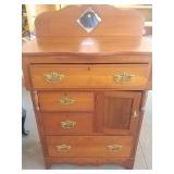 Wooden chester drawers