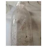 (4) one quart milk bottles with basket. (2)