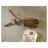 Sunock BEST lock and key with ice scrapper