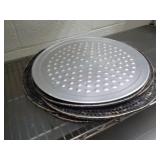 Pizza Pans 8 Pieces