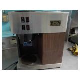 Bunn Coffee Maker   IT WORKS