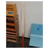 3 pool sticks