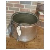 Copper pot