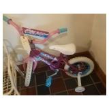 Huffy bike with training wheels
