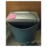 Paper shredder