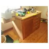 Work bench. Very heavy!!!!