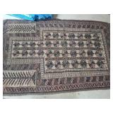 Area rug 34x53