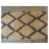 Area rug 35x57