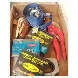 Staples,  tow straps