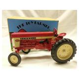 1978 The Toy Farmer IH 560