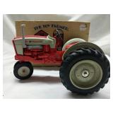 1986 The Toy Farmer Ford Model 961 Includes