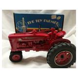 1991 The Toy Farmer Farmall Super M - Ta Diesel