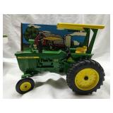 1993 Toy Farmer John Deere 4010 Diesel Includes