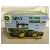 1/32 John Deere 8650 2016 National Farm Toy Show