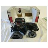 1/16 Case IH Magnum 380 CVT Rowtrac chaser