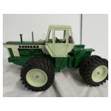 1/16 Oliver 2455 diesel articulating tractor