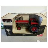 1/16 Massey Ferguson 1130 diesel row crop tractor