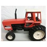 7060 ALLIS CHALMERS  TRACTOR   SCALE:  1/16