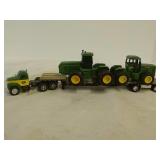 John Deere trailer with 2 tractors. 1:64