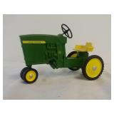 John Deere 20 petal tractor