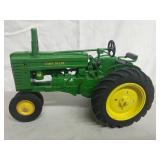 1/16 Custom John Deere model G narrow front end