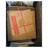 Records. List is on the last pictures. Tote not