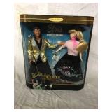 Barbie loves Elvis