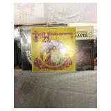 Old record albums 9 Jimi Hendrix, Skeeter Davis,