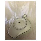 Old bed pan with lid