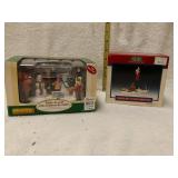 2 pc Lemax village decorations