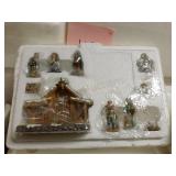 Hartford Village. 10 piece nativity scene