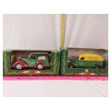 (2) John Deere diecast metal Vehicles