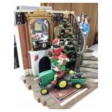 "Twas Christmas morn " statue. ERTL collection
