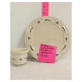 Longaberger Trivet and toothpick holder. Blue