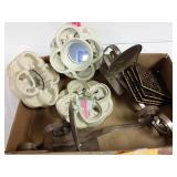 (5) piece decorative piece pieces with 4 tile