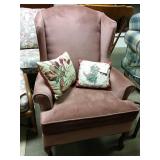 Arm chair with pillows