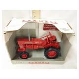 1/16th scale International Farmall 140 Tractor