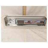 1/32 scale Case International Kenworth T-600