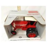 1/16th scale International Hydro 190 ROPS Special