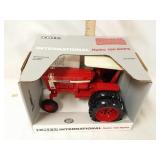 1/16th scale International Hydro 100 ROPS tractor