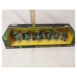 1/64 John Deere Waterloo works set