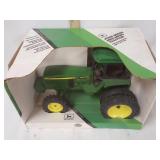 1/16th scale John Deere 4960 MFWD tractor