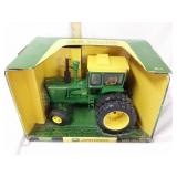 1/16th scale John Deere 6030 diesel dealer
